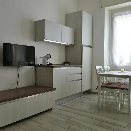 Comodo Per E Rho Fiera Apartment